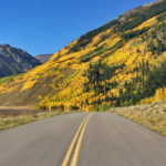 Fall-Colors-in-Aspen-Castle-Creek-Road